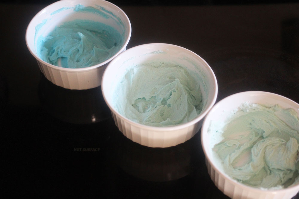 vegan ombré frosting