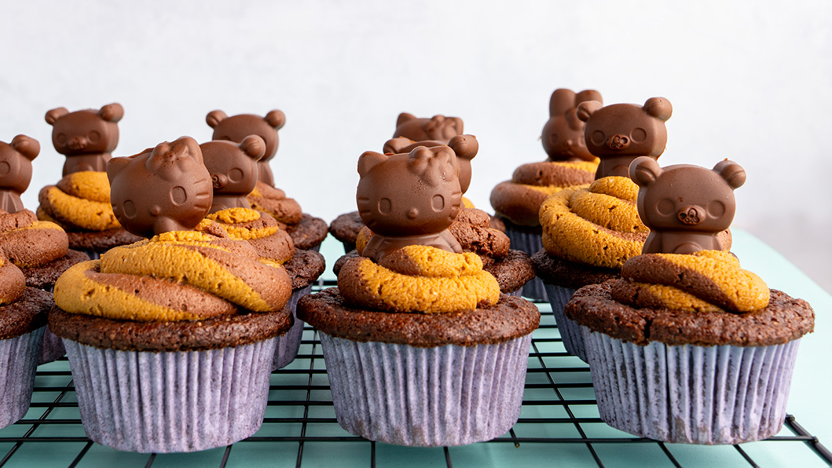Gluten-free vegan chocolate peanut butter cupcakes.